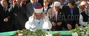 egitim gonullusu necdet doganatayi binler ugurladi 2b1