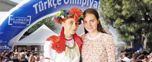 ukraynadaki turk okulunda ogrencilikten ogretmenlige d2d