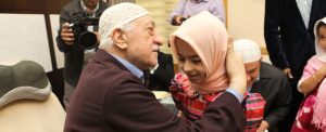 gurbette bayramin huznunu cocuklar dagitti 457