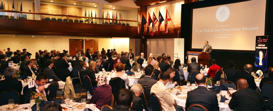 Rumi Forum bestows Peace and Dialogue awards