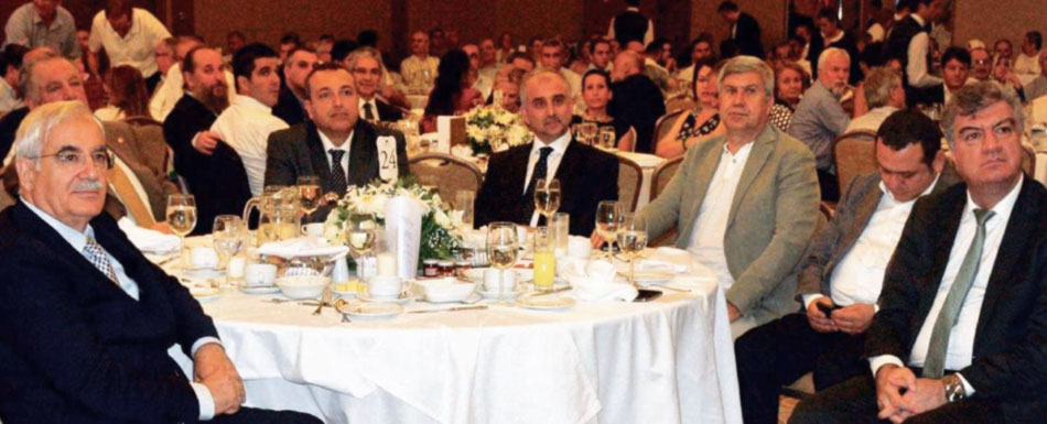 Her kesimden insan ‘Birleşen Gönüller’ iftarında buluştu