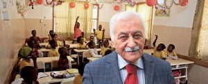yavuz bulent bakiler butun dunya milletleri karsima dikilse bile kanaatimden uzaklastiramaz 786